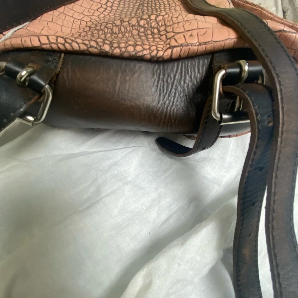 Crocodile Pattern Pink/tan and Brown Women's Bag - Picture 6 of 8